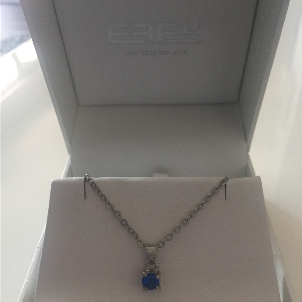 NWOT. EFFY sapphire necklace.